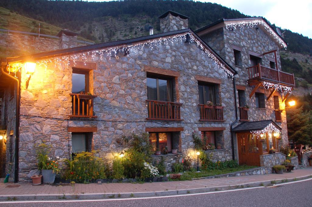 Casa Rural Restaurant Borda Patxeta Canillo Bagian luar foto